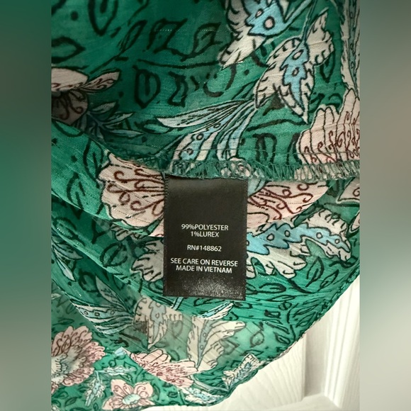 Torrid Sheer Green Floral 2X Blouse 🌸 - Picture 5 of 8